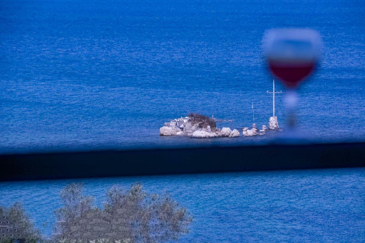 Elena Gasthuis Agios Nikolaos (Corfu)